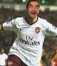 Fotomontagem em que para dar um rosto a Cesc Fabregas, camisa do Arsenal