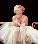 Fotomontagem que você pode incluir um rosto no corpo de uma Marilyn Monroe com a