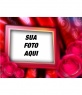 Valentine cartão com sua foto para o fundo do frame, fronteira com rosas vermelhas