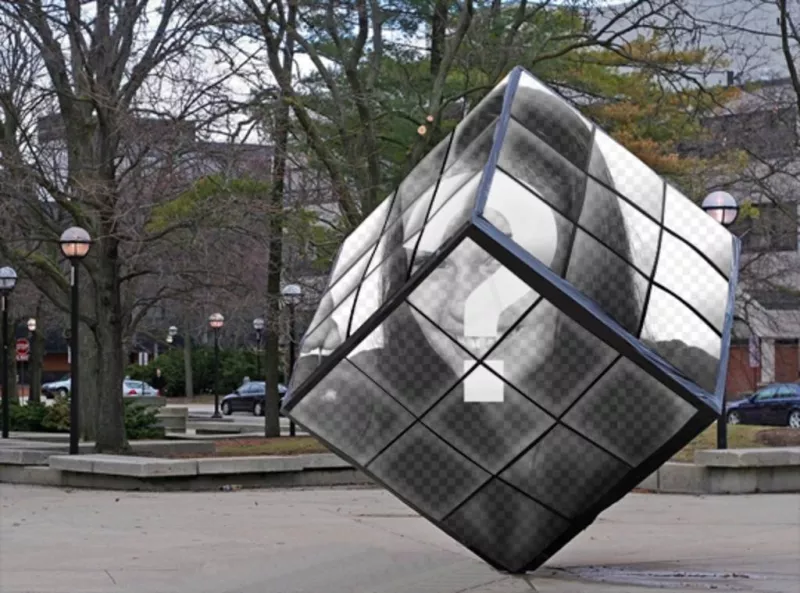 Rubiks Cube como um monumento da rua onde você pode colocar sua..