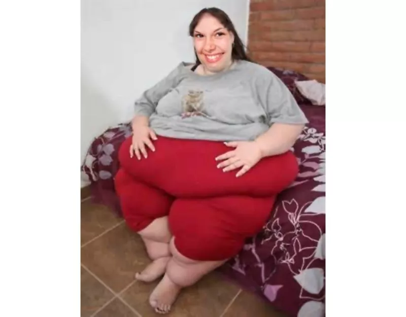 Fotomontagem de gordura para fazer com sua foto online ..
