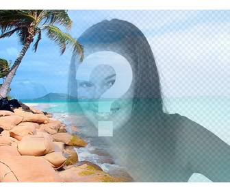 colagem com uma praia paradisiaca com agua azul e palmeiras colocar sua foto e personalizar com o texto