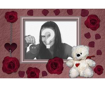 cartão um urso e rosas vermelhas ver com sua foto