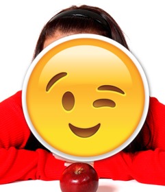 wink emoji inserir em suas fotos