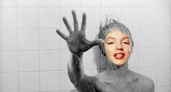 Fotomontagem no chuveiro em Psicose, o filme de Hitchcock