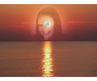 colagem foto um do sol em tons vermelho com uma face corte ou uma fotografia isso aparece na transparencia com foco na imagem
