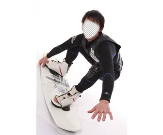 fotomontagem um surfista em uma placa colocar seu rosto