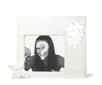 white frame imagem fotos romanticas com uma borboleta e flores decorativas redor voce tambem pode adicionar texto sua foto on-line facilmente