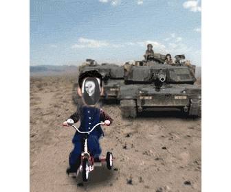 animacão personalizada do saddam hussein perseguido um tanque