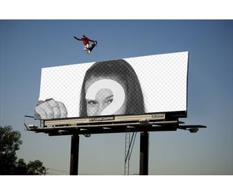 moldura imagem aparece em um cartaz enorme com um skater skate pulando