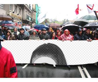 coloque sua foto ou imagem banner uma manifestacão manifestantes protestam segurando imagem voce enviar lembre-se voce pode adicionar o texto