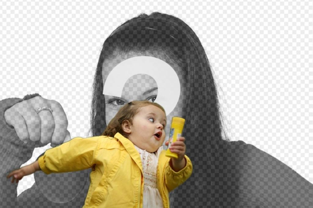 Fotomontagem com a menina bolha na capa de chuva amarela e do meme da moda, onde você coloca a sua foto e..